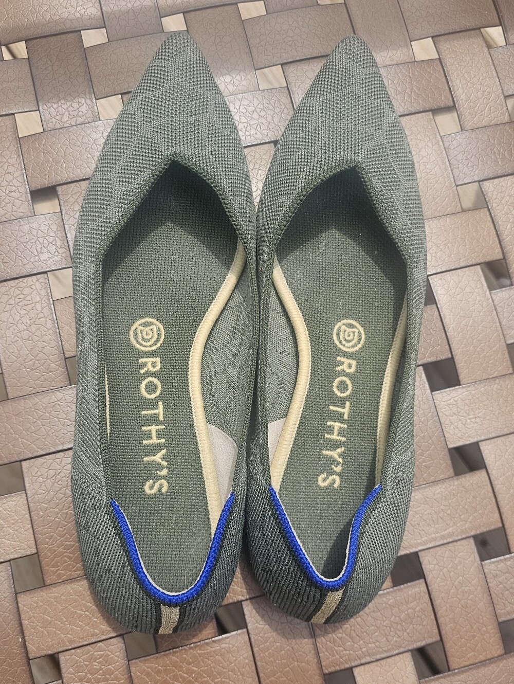 Rothy's Pointed Knit Ballet Flat in RETIRED SAFARI GREEN with Blue Trim